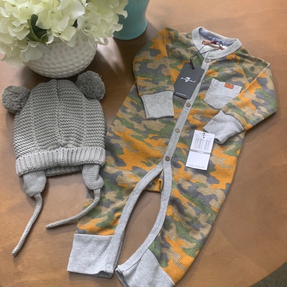 7 for All Mankind camouflage print onesie, 3/6M - Picture 1 of 5